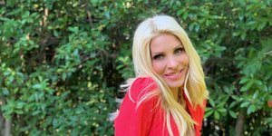 Ελένη Μενεγάκη: Οι ευχές για τα γενέθλια της Λάουρας