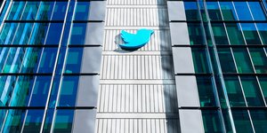 twitter εταιρεια