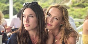 H Εβελίνα Παπούλια με την κόρη της, Αφρόδιτη