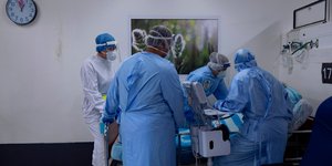 Αυτό είναι το έκτακτο σχέδιο για το ΕΣΥ, όλες οι αλλαγές στα νοσοκομεία -Κικίλιας: Είμαστε στο «κόκκινο»