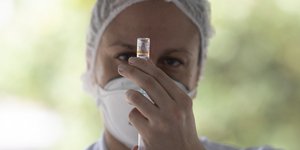 εμβολιο προσωπο γιατρος 