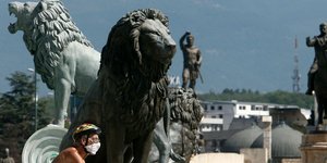 Αγάλματα λιονταριών στη Βόρεια Μακεδονία
