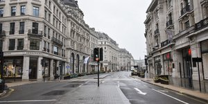 lockdown Βρετανία 