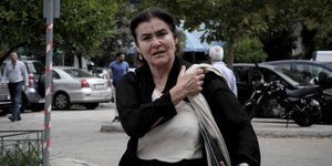 Κονιόρδου για Μενδώνη: Nα αναλάβει τις ευθύνες της και να παραιτηθεί