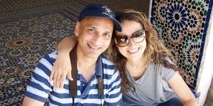 Ο Σαμίρ και η Μαφάλντα αγκαλιά