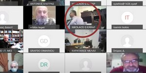 Πρώην δήμαρχος Μεσολογγίου ξέχασε το μικρόφωνο ανοικτό σε δημοτικό συμβούλιο: Τους γ@@@@@με!»