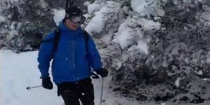 Ο Νορβηγός πρέσβης κάνει σκι στην Φιλοθέη