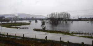 πλημμυρα συρματοπλεγμα