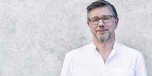 Ο Γάλλος δημοσιογράφος Ζαν Κατρεμέρ