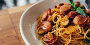 Συνταγή για μακαρόνια με λουκάνικο