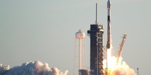 SpaceX: Νέο ατύχημα για πύραυλο του Ελον Μασκ -Εξερράγη κατά την προσγείωση