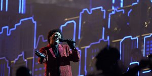 Ο ράπερ the Weeknd στο Super Bowl