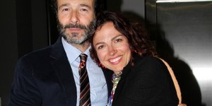 Θανάσης Ευθυμιάδης, Αννα Δημητρίεβιτς: Κάνουν eye-gazing