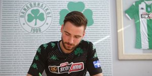 Ο Βασίλης Ξενόπουλος