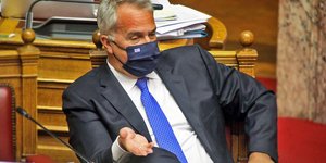 βοριδης στα εδρανα