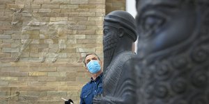 αντρας αγαλματα 