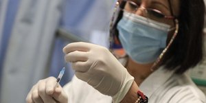 AstraZeneca Εμβολιασμός 