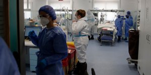 Θάλαμος ΜΕΘ σε νοσοκομείο της Αθήνας