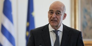 Ο Νίκος Δένδιας σε δηλώσεις