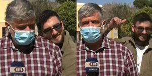 Ο δημοσιογράφος της ΕΡΤ με τον περαστικό