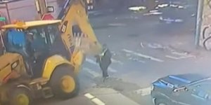 Eκσκαφέας χτυπά θανάσιμα γυναίκα στο κεφάλι