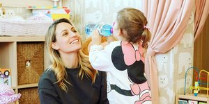 Ελεονώρα Μελέτη – Θοδωρής Μαροσούλης: Η κόρη τους, Αλεξάνδρα, τους φωτογραφίζει μέσα στο σπίτι τους