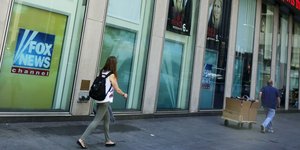 ΗΠΑ: Η εταιρεία Dominion ζητά αποζημίωση 1,6 δισεκ. δολαρίων από το Fox News υποστηρίζοντας ότι την δυσφήμισε