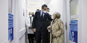 Κυριάκος Μητσοτάκης ηλικωμένη