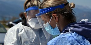 Κρούσματα γιατροί