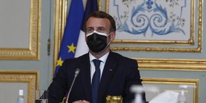 Ο Εμανουέλ Μακρόν στη σύσκεψη της ΕΕ