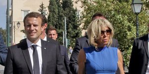 Ο Εμανουέλ Μακρόν και η σύζυγός του Μπριζίτ