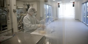 Κορωνοϊός: Περισσότεροι Σουηδοί στις ΜΕΘ