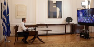 Ο Κυριάκος Μητσοτάκης στην τηλεδιάσκεψη του Ευρωπαϊκού Συμβουλίου 