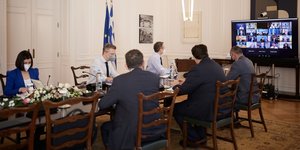 Ο Κυριάκος Μητσοτάκης στην τηλεδιάσκεψη του υπουργικού συμβουλίου