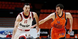 Ο Κώστας Σλούκας στο ματς Βαλένθια-Ολυμπιακός