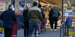 Σούπερ Μάρκετ ουρά