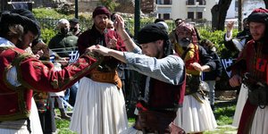Πάτρα: Με αναπαράσταση της κήρυξης της Επανάστασης του 1821 τιμήθηκε η επέτειος της 25ης Μαρτίου