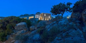 Η εντυπωσιακή κατοικία στην Τήνο