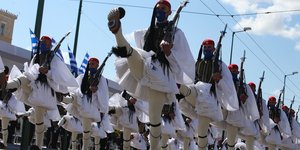 Η παρέλαση των Ευζώνων