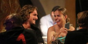 Ο Στέφανος Τσιτσιπάς αποκαλύπτει το παρασκήνιο της γνωριμίας του με τη Θεοδώρα Πετάλας