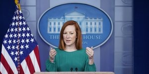 Η Τζεν Ψάκη στην ενημέρωση των ΜΜΕ