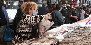 Βαρβάκειος αγορά με σαρακοστιανά εδέσματα