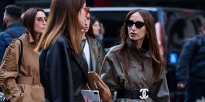 γυναίκες στην εβδομάδα μόδας