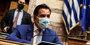 Ο υπουργός Ανάπτυξης και Επενδύσεων