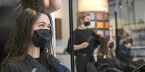 Το πρώτο της κομμωτήριο στον κόσμο ανοίγει η Amazon