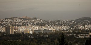 Καιρός: Τοπικές βροχές και αφρικανική σκόνη την Τρίτη