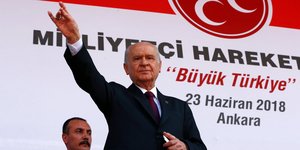 Ο Μπαχτσελί σε προεκλογική