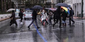 Βροχερός καιρός στην Αθήνα