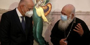 Νίκος Δενδιας-Αρχιεπίσκοπος Ιερώνυμος