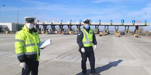 Αστυνομικοί σε διόδια